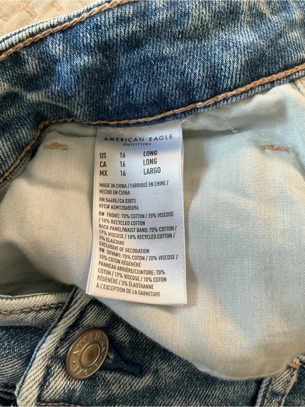 American Eagle Outfitters Ripped Medium Blue Skinny Jeans - Picture 5 of 5